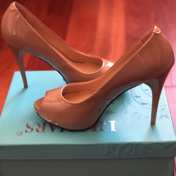 Nude open toe heels - Picture 2 of 3